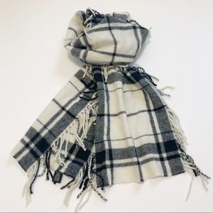 Banana Republic Wool/Angora Black & Ivory Check Scarf